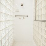 Advantages and Disadvantages to Curbless Walk In Shower Areas